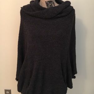 Great cowl neck pull over sweater...with pockets!